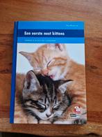 Een eerste nest kittens - Paul Overgaauw, Ophalen of Verzenden, Zo goed als nieuw, Paul Overgaauw