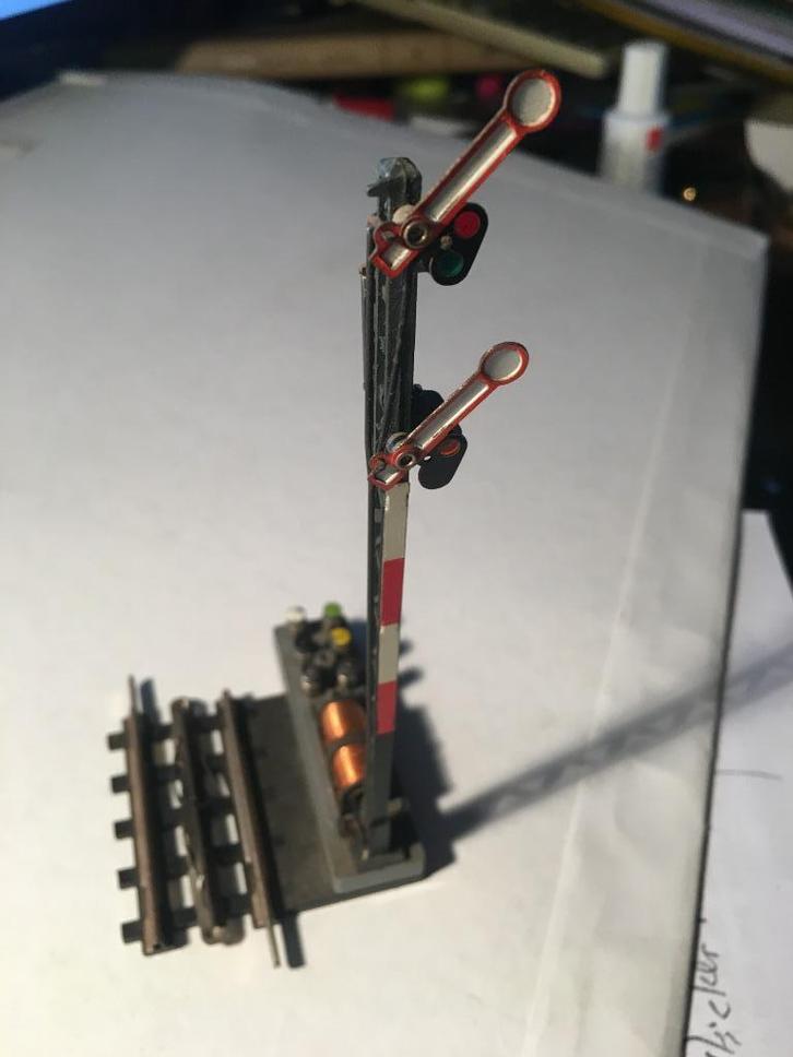 trix express hoofdsein 606, Hobby en Vrije tijd, Modeltreinen | H0, Gebruikt, Wagon, Gelijkstroom, Trix, Analoog, Ophalen of Verzenden