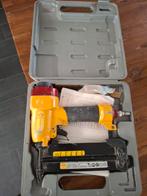 Nietpistool op lucht, Ophalen, Gebruikt