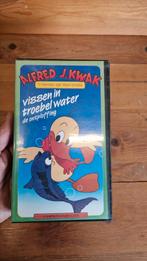 Alfred J. Kwak vhs videoband vissen in troebel water, Cd's en Dvd's, VHS | Kinderen en Jeugd, Alle leeftijden, Ophalen of Verzenden