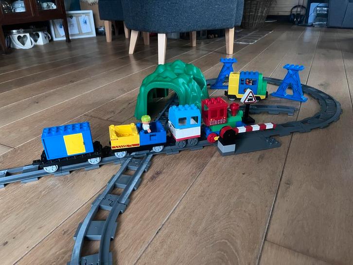 Duplo Trein met 2 Locomotieven - Defect, Kinderen en Baby's, Speelgoed | Duplo en Lego, Gebruikt, Duplo, Complete set, Ophalen of Verzenden