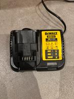 Dewalt DCB112 acculader, Ophalen of Verzenden, Gebruikt