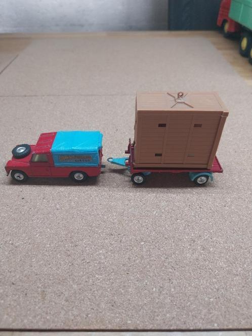 Corgi Toys Landrover and Elephant Trailer Chipperfield, Hobby en Vrije tijd, Modelauto's | 1:43, Gebruikt, Overige typen, Corgi