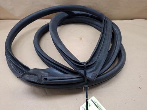 Portierrubber 2Deurs links van een Alfa Romeo Mito, Auto-onderdelen, Carrosserie en Plaatwerk, Alfa Romeo, Gebruikt, 3 maanden garantie