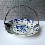 delfts blauw bon bon schaal met hengsel, Antiek en Kunst, Antiek | Keramiek en Aardewerk, Ophalen of Verzenden
