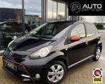 Toyota Aygo 1.0 VVT-i Dynamic Orange | Volledige Onderhoudsh, Auto's, Toyota, Voorwielaandrijving, Euro 5, Gebruikt, 4 stoelen