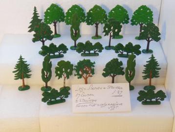 LEGO 17 x Bomen + 5 x Struiken 1:87- massieve ovale  voet  beschikbaar voor biedingen