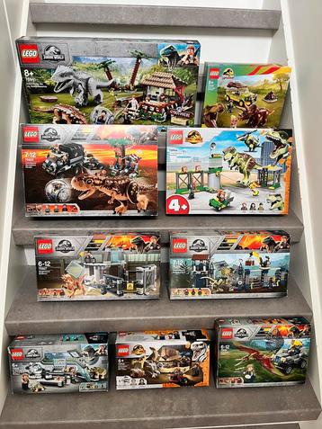9 verschillende Jurassic Park / Jurassic World Lego sets beschikbaar voor biedingen