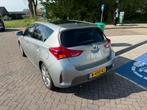 Toyota Auris 1.8 Full Hybrid 5DR CVT 2013 Grijs, 65 €/maand, 1380 kg, 4 cilinders, 26 km/l