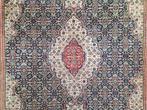 Handmade oriental wool Tabriz carpet medallion 246x307cm, Ophalen of Verzenden