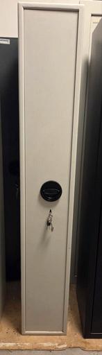 Gecertificeerde wapenkluis met interne munitiekluis, Ophalen, Gebruikt