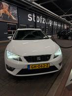Seat Leon FR 1.4 TSI ST Dsg-7 2015 Wit, Auto's, Zwart, 4 cilinders, Bluetooth, Leon
