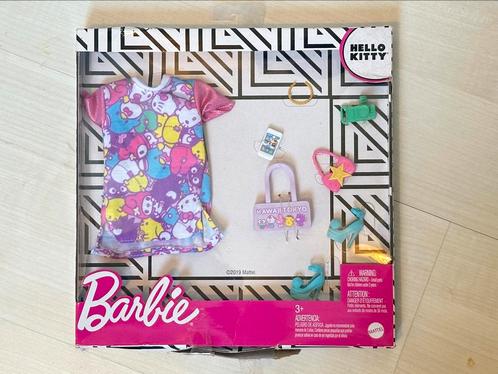 Barbie kleding hello kitty nieuw Barbie fashion fashionistas, Kinderen en Baby's, Speelgoed | Poppen, Nieuw, Barbie, Ophalen of Verzenden