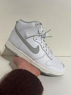Nike dunk High Neutral Grey maat 38, Kleding | Dames, Schoenen, Overige kleuren, ., Nieuw, Ophalen of Verzenden