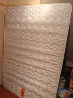 Matras 140 x 200 inklusief bedbodems schotelbodem, Ophalen of Verzenden, Zo goed als nieuw, Tweepersoons, 140 cm