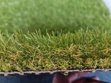 kunstgras/5 breed/nieuw/uitverkoop/alle soorten beschikbaar voor biedingen