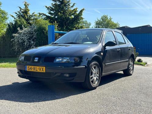 Seat Leon 1.4-16V | Airco + Cruise, Auto's, Seat, Bedrijf, Te koop, Leon, ABS, Airbags, Airconditioning, Cruise Control, Metallic lak