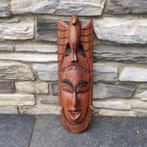 Houten masker, Ophalen, Gebruikt