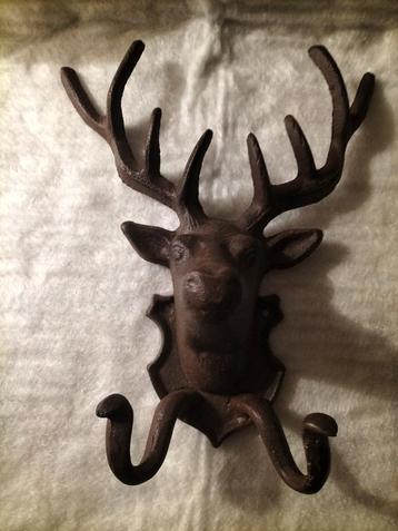 Wandkapstok - Geweien beschikbaar voor biedingen