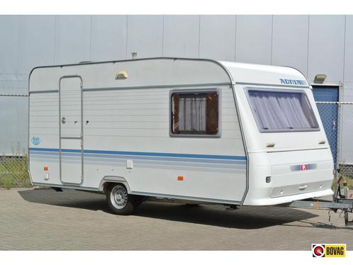 Adria Altea 430 PH|Zitgroep|Voortent|Topstaat!, Caravans en Kamperen, Caravans, Bedrijf, tot en met 3, 750 - 1000 kg, Treinzit
