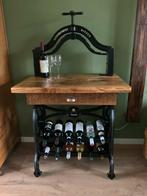 Wijnrek wijntafel met lade decoratiemeubel, Antiek en Kunst, Ophalen