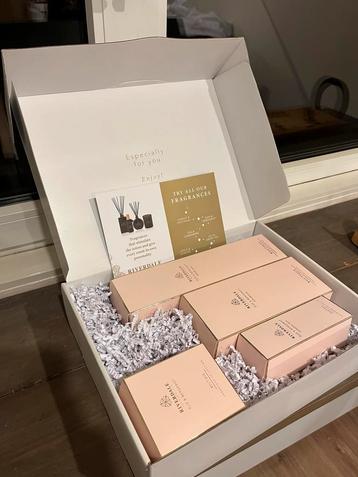 Riverdale Oud & Bergamot Geurset beschikbaar voor biedingen