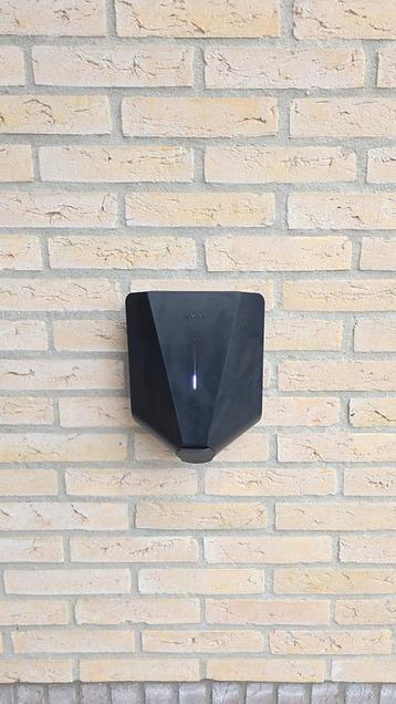 Easee Charge Up Laadpaal inclusief installatie  beschikbaar voor biedingen