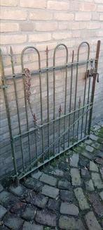 Antieke ijzeren poort, Ophalen, Gebruikt, IJzer, Sierhekwerk