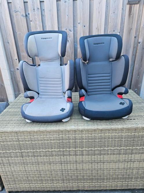 2 autozitjes/stoelen merk Kidsriver, Kinderen en Baby's, Autostoeltjes, Gebruikt, Overige merken, 15 t/m 36 kg, Autogordel, Afneembare rugleuning