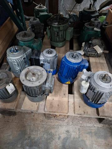Diverse 230V Elektromotoren beschikbaar voor biedingen