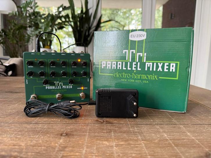 EHX Tri Parallel Mixer - Perfecte Mengoplossing!, Muziek en Instrumenten, Mengpanelen, Nieuw, Minder dan 5 kanalen, Ophalen of Verzenden