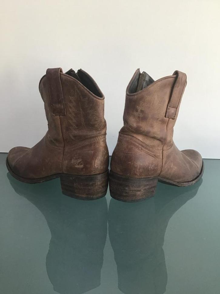 GRATIS VERZENDEN | SENDRA mooie bruine laarzen 38, Kleding | Dames, Schoenen, Zo goed als nieuw, Lage of Enkellaarzen, Bruin, Verzenden