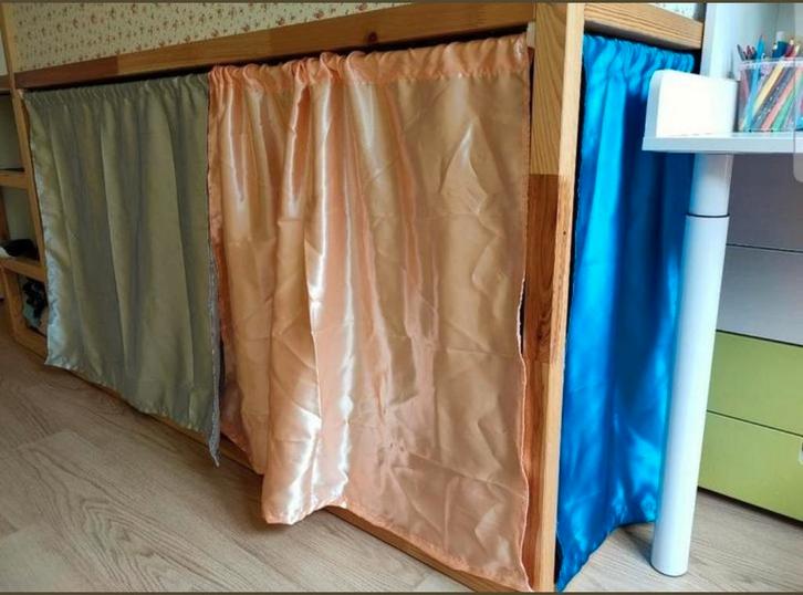 Gordijnen en speelplateau voor Kura omkeerbed, Kinderen en Baby's, Kinderkamer | Stapelbedden en Hoogslapers, Gebruikt, Overige typen