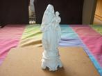 Porseleinen beeld Maria met kindje Jezus in zeer goede staat, Antiek en Kunst, Antiek | Religie, Ophalen of Verzenden