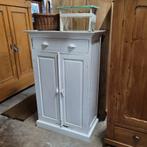 Brocante oude witte meidenkast servieskastje keukenkastje, Ophalen