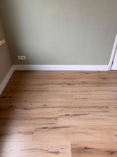 Laminaat Century Oak 9m2 (in verpakking), Doe-het-zelf en Verbouw, Vloerdelen en Plavuizen, Nieuw, Laminaat, Hout, 50 tot 150 cm