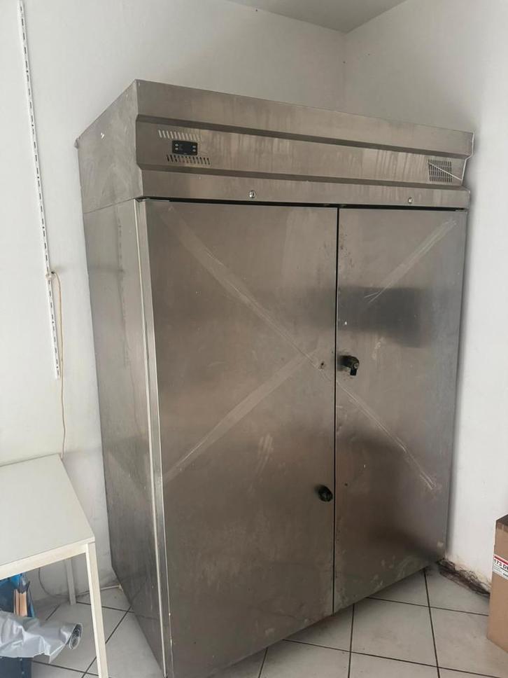 horeca inventaris dubbeld. vriezer werkt prima,meer spullen!, Zakelijke goederen, Horeca | Keukenapparatuur, Koelen en Vriezen