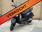 Vespa Scooter GTS 300 ABS ALARM 4541 KM Akraprovic uitlaat, Scooter, Bedrijf, ABS, Xjexperience@gmail.com