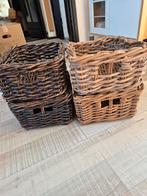 4 mandjes, Ophalen of Verzenden, Rechthoekig, Riet