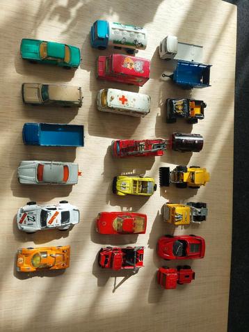 Vintage Speelgoedauto's - Diverse Modellen beschikbaar voor biedingen