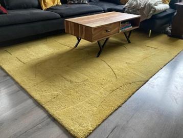 Kave geel / mosterdkleurig vloerkleed 160 x 230 cm