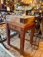 Oud keuken tafeltje met hakblok, keuken decoratie, landelijk, Ophalen