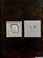 Airpods with charging case, Ophalen of Verzenden, Gebruikt