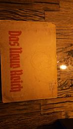 Te koop mooie antiek boek 2e wereld oorlog, Ophalen of Verzenden