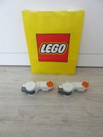 2 lego NXT Mindstorms motoren met her en der wat verkleuring, Kinderen en Baby's, Speelgoed | Duplo en Lego, Ophalen of Verzenden