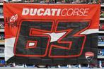 Francesco Bagnaia Ducati vlag DBUFG416003, Diversen, Vlaggen en Wimpels, Nieuw, Ophalen of Verzenden