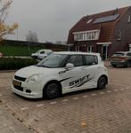 Suzuki Swift 1.3 5DRS 2007 Wit, Auto's, Suzuki, Voorwielaandrijving, 965 kg, 400 kg, Handgeschakeld