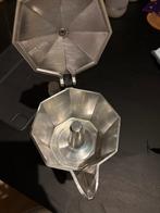 Bialetti Moka Express percolator 6-kops, Ophalen, Gebruikt, Espresso apparaat, Gemalen koffie