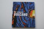 Boek Volcano (hoe werkt een vulkaan / vulkanen?), Ophalen of Verzenden, Zo goed als nieuw, Anne Rooney, Natuurwetenschap