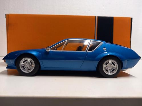 Renault Alpine A110 metallic blauw IXO 1:18 KRD, Hobby en Vrije tijd, Modelauto's | 1:18, Zo goed als nieuw, Auto, Overige merken